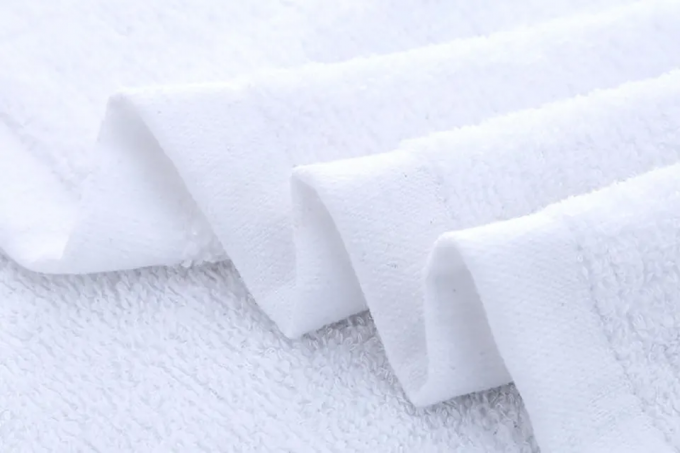 Jacquard Embossed 200GSM  Bath Cotton Towels For 5 Star Luxury Hotel 0
